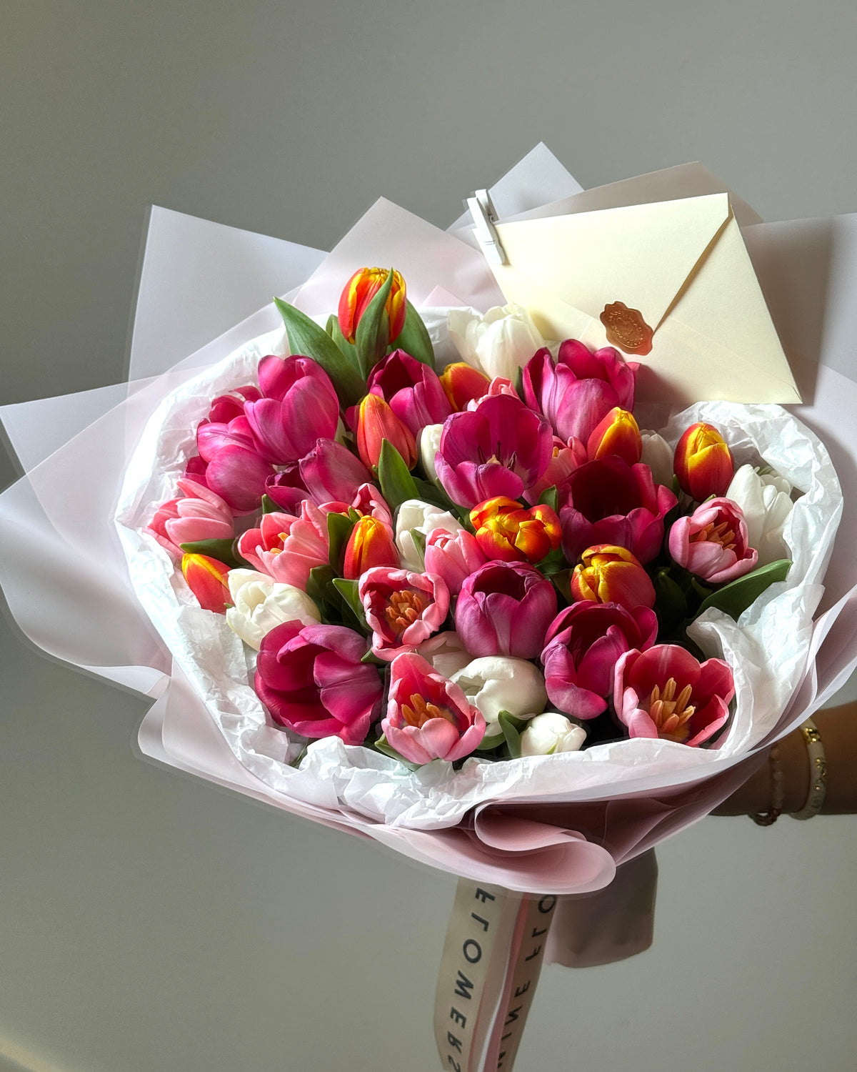 Dopamine Tulips Bouquet - photo 2