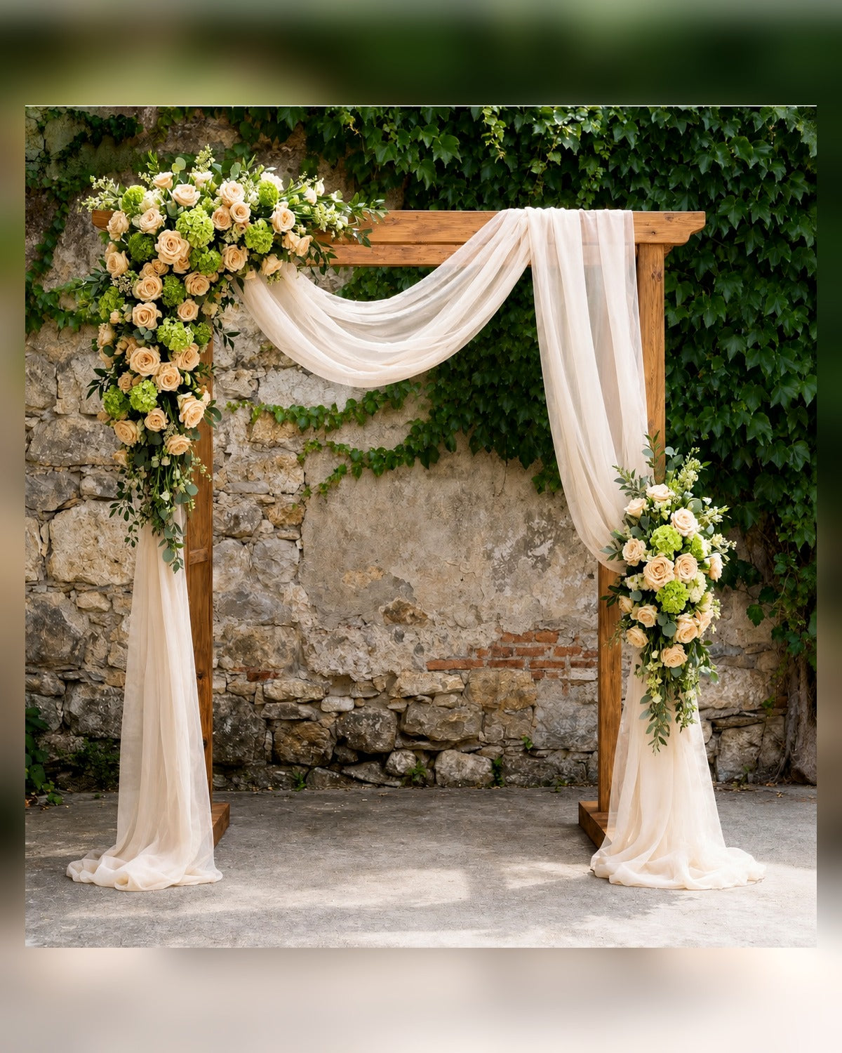 Soft Champagne Arch Package